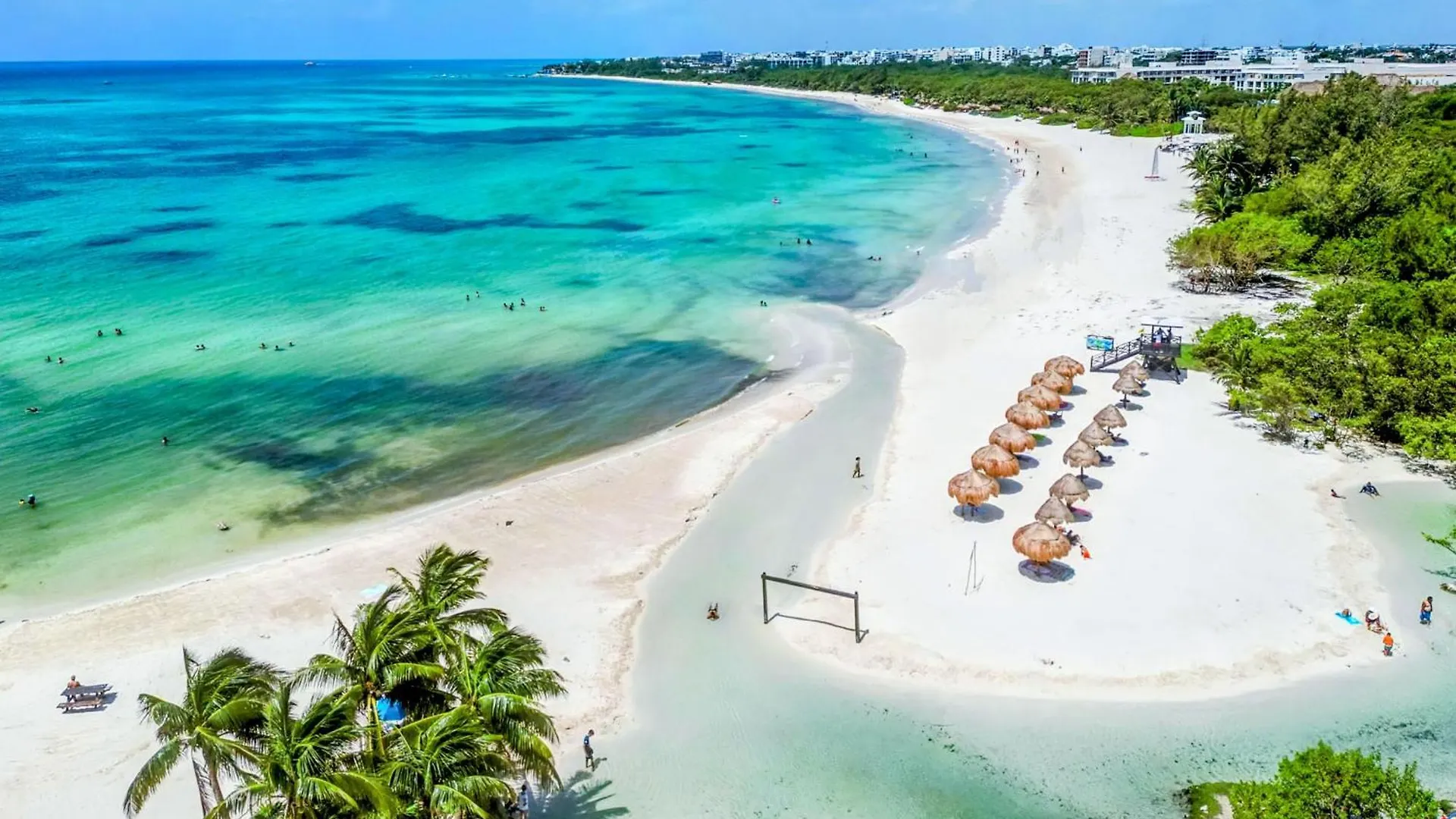 Apartment B3 Romantic Beachside Escape Paris Theme Memory Foam King Bed Kitchen Ac Playa del Carmen